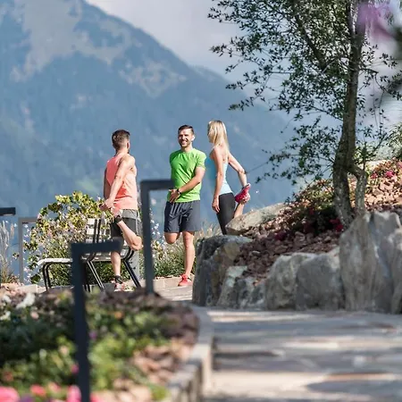 Hotel Mitterplatt 4*